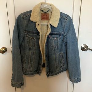 Levi sherpa denim trucker jacket